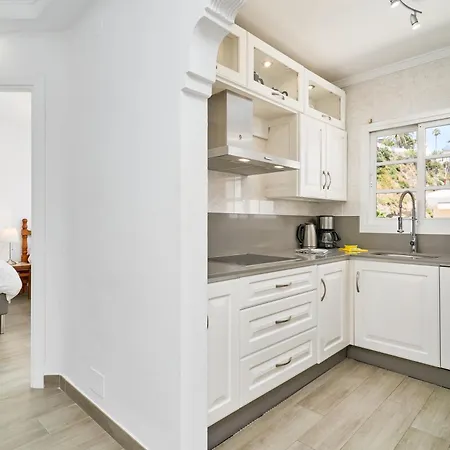 Wonderful Penthouse Apartman *